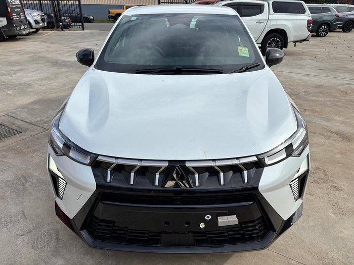 2025 Mitsubishi ASX LS XE MY25 Crystal White