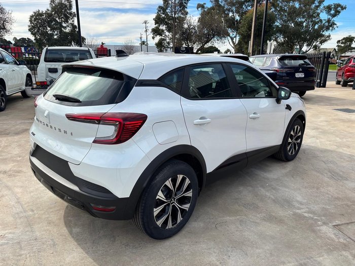 2025 Mitsubishi ASX LS XE MY25 Crystal White
