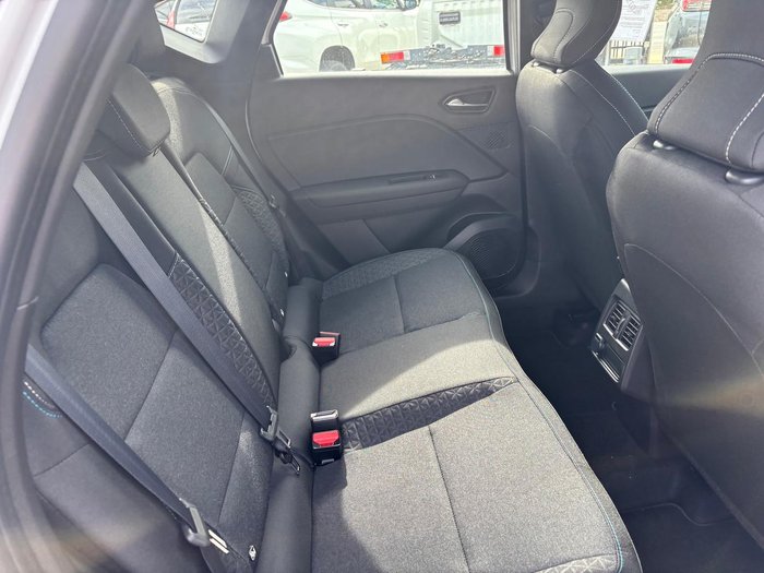 2025 Mitsubishi ASX LS XE MY25 Crystal White