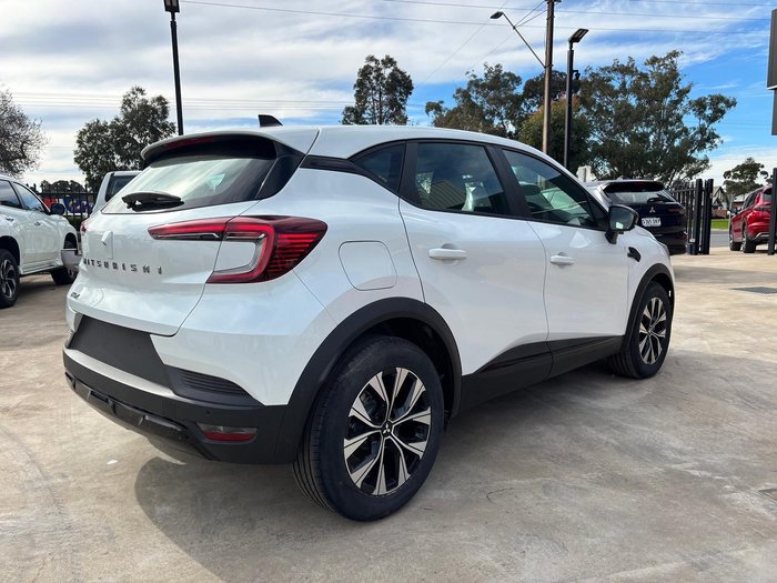 2025 Mitsubishi ASX LS XE MY25 Crystal White