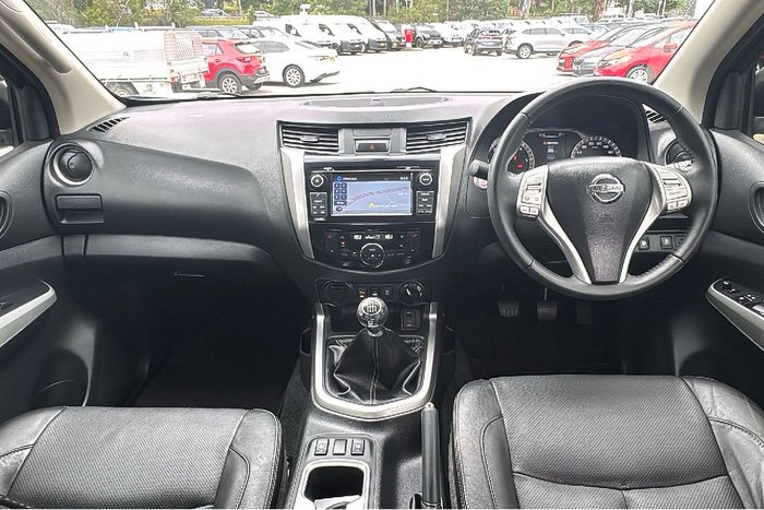 2018 Nissan Navara ST-X