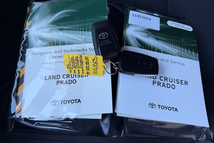 2023 Toyota Landcruiser Prado GXL