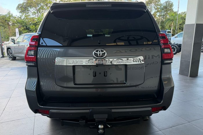 2023 Toyota Landcruiser Prado GXL