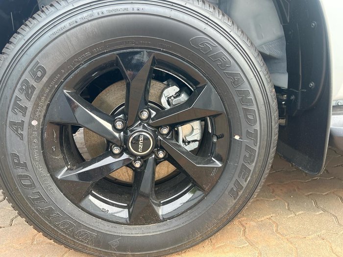2026 Isuzu D-MAX X-RIDER