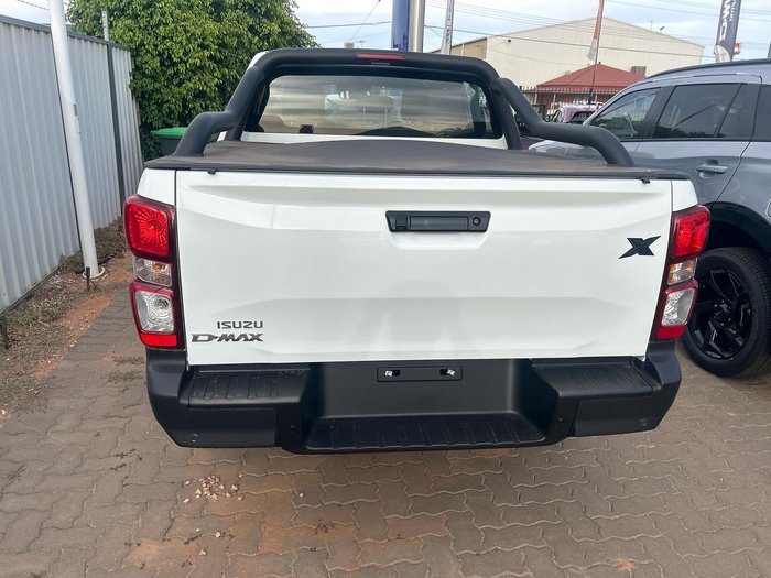 2026 Isuzu D-MAX X-RIDER
