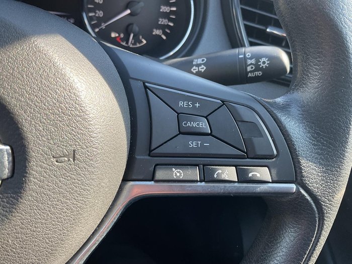 2018 Nissan X-TRAIL ST