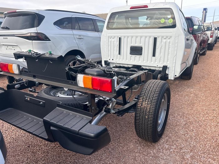 2026 Isuzu D-MAX SX MY25.5 4X4 Dual Range Mineral White