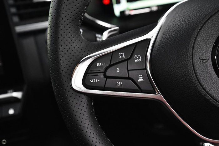 2025 Mitsubishi ASX Exceed XE MY25 Crystal White with Onyx Black Roof