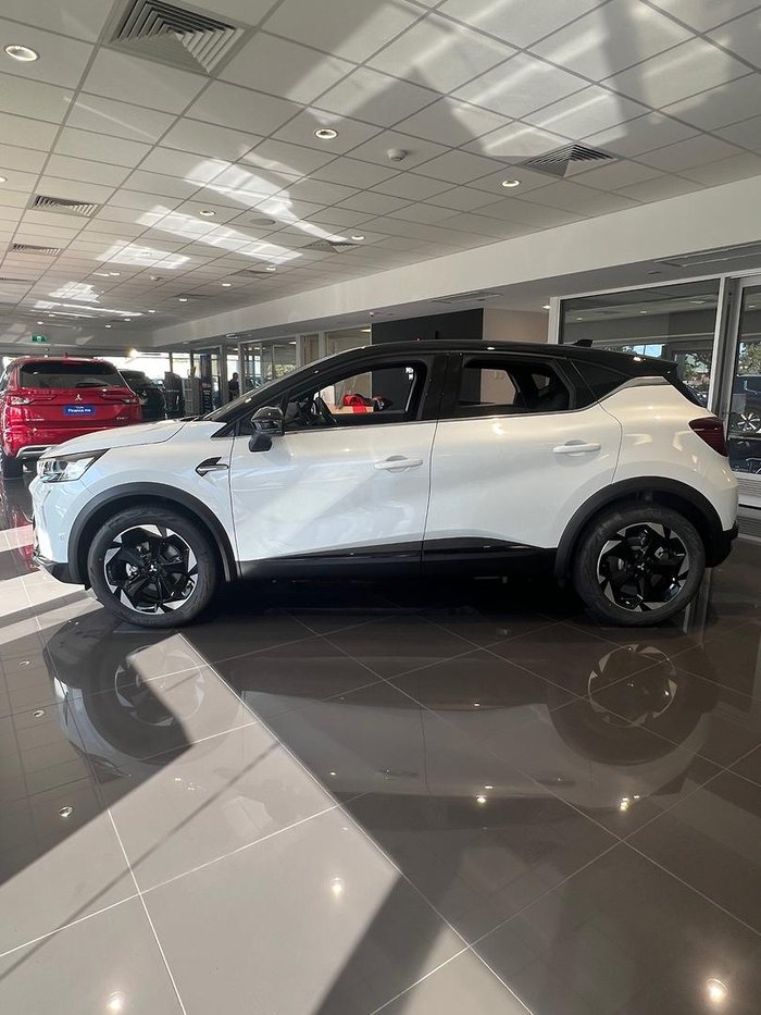 2025 Mitsubishi ASX Exceed