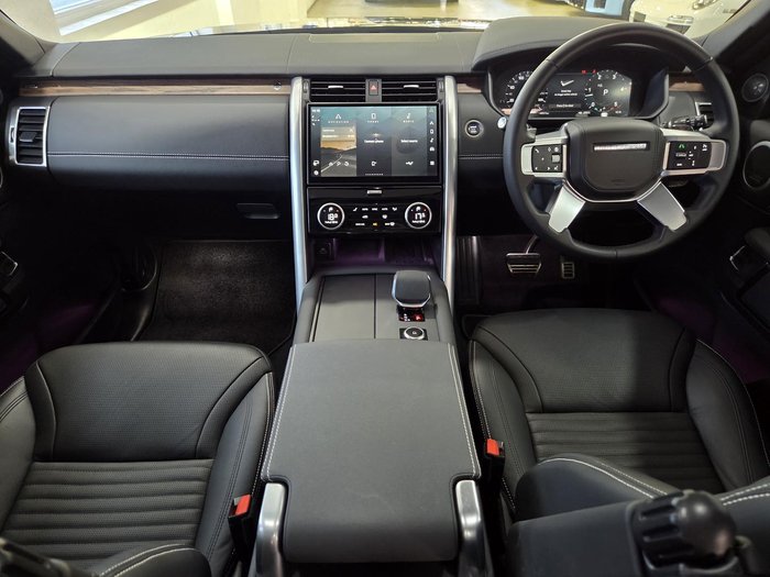 2024 Land Rover Discovery D350 Dynamic HSE