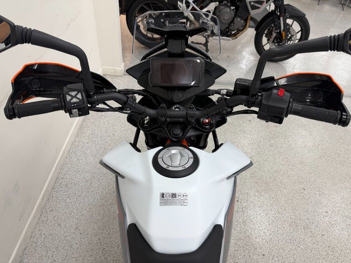 2024 Ktm 390 ADVENTURE White