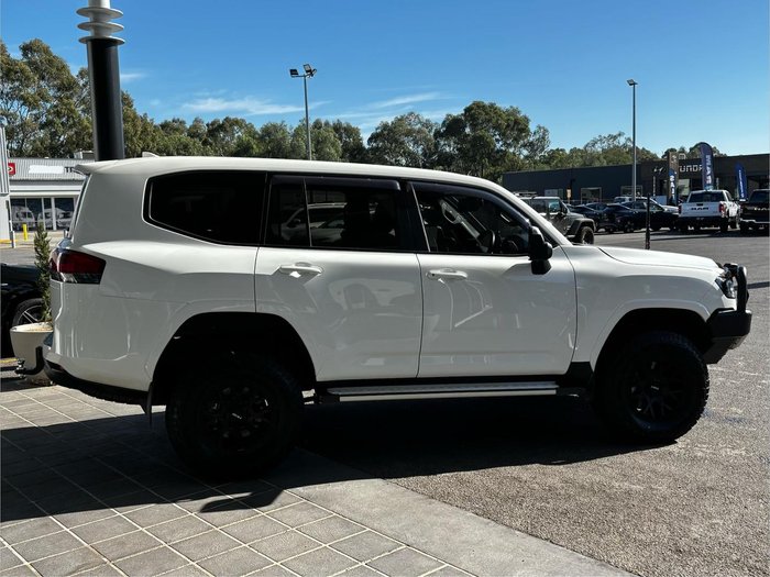 2022 Toyota Landcruiser GX