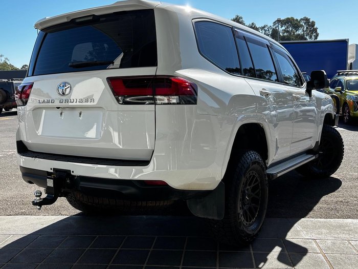 2022 Toyota Landcruiser GX
