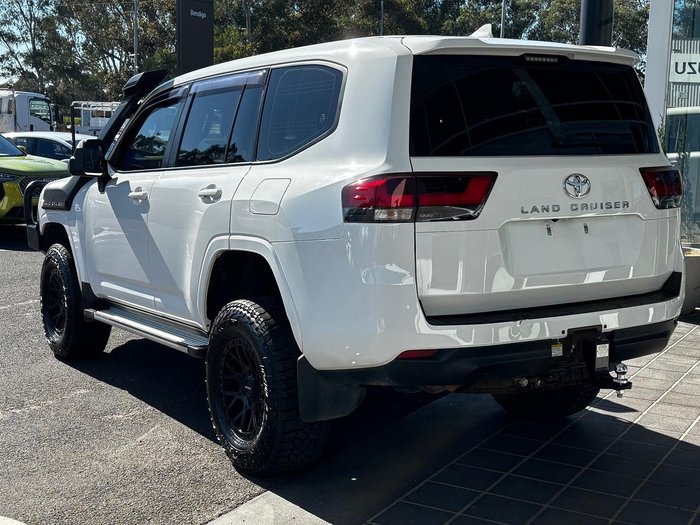 2022 Toyota Landcruiser GX