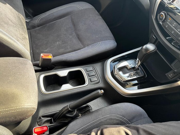 2018 Nissan Navara ST