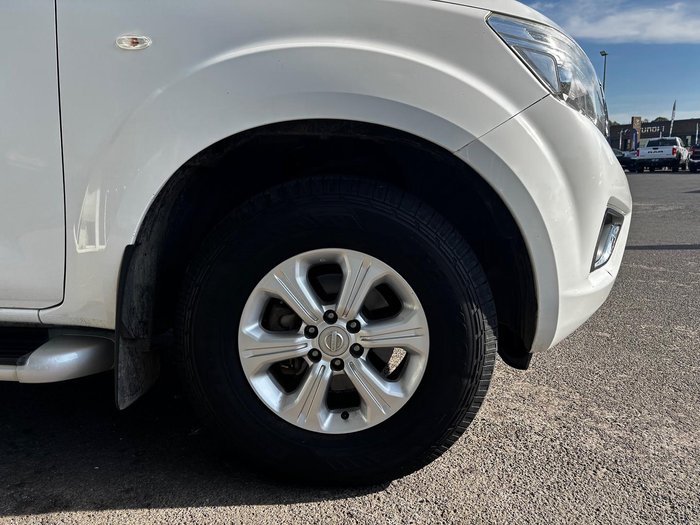2018 Nissan Navara ST