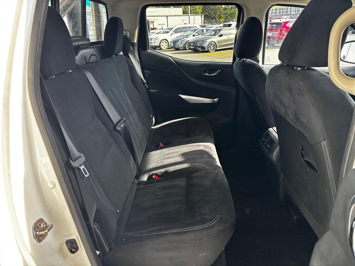 2018 Nissan Navara ST