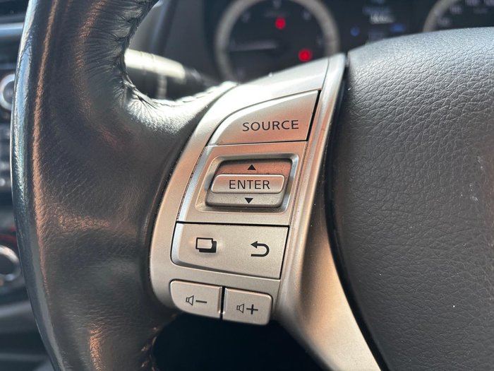 2018 Nissan Navara ST