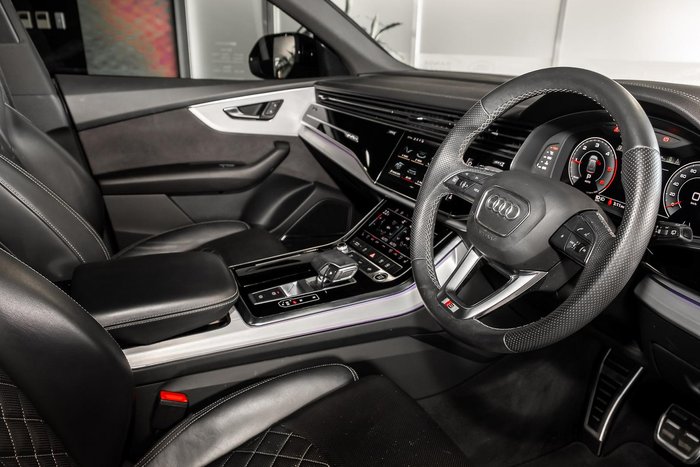 2023 Audi Q8 50 TDI S line