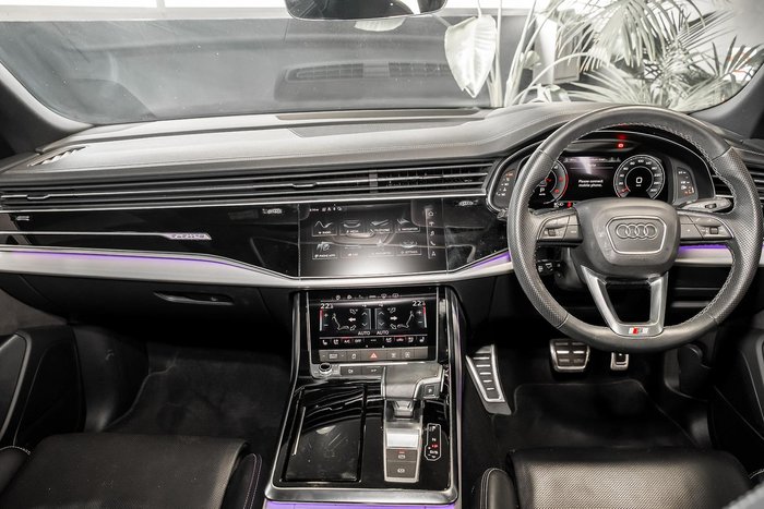 2023 Audi Q8 50 TDI S line