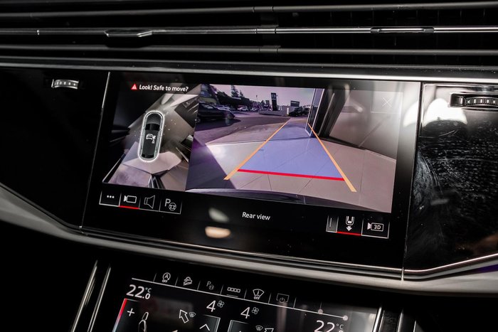 2023 Audi Q8 50 TDI S line