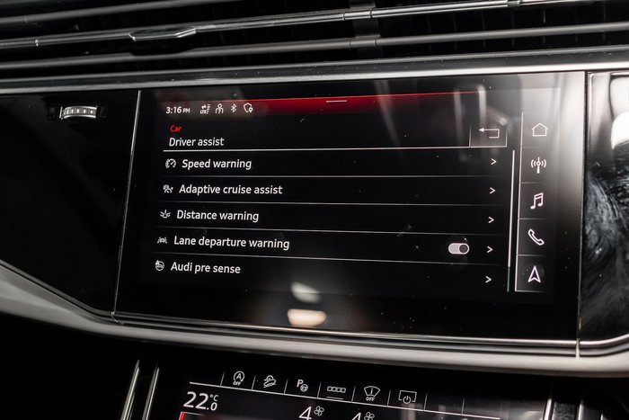 2023 Audi Q8 50 TDI S line