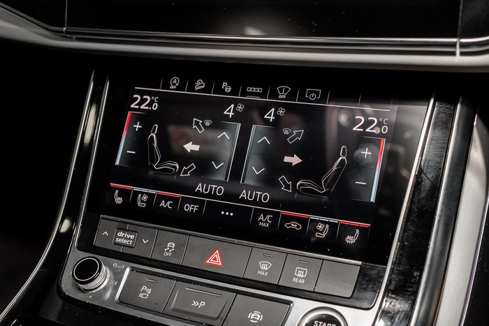 2023 Audi Q8 50 TDI S line