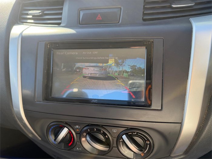 2018 NISSAN NAVARA RX (4x2)