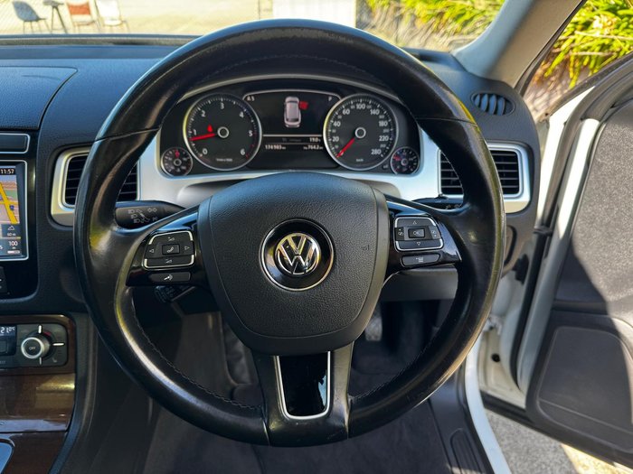 2015 Volkswagen Touareg V6 TDI 7P MY16 Four Wheel Drive Pure White