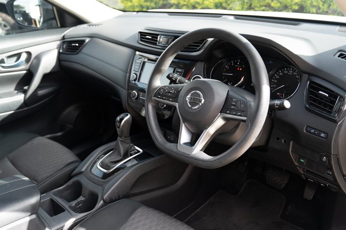 2021 Nissan X-TRAIL ST