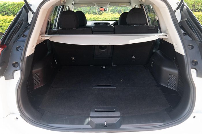 2021 Nissan X-TRAIL ST