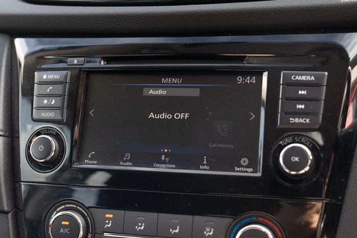 2021 Nissan X-TRAIL ST