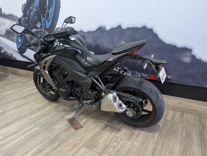 2020 Kawasaki Z1000 Black