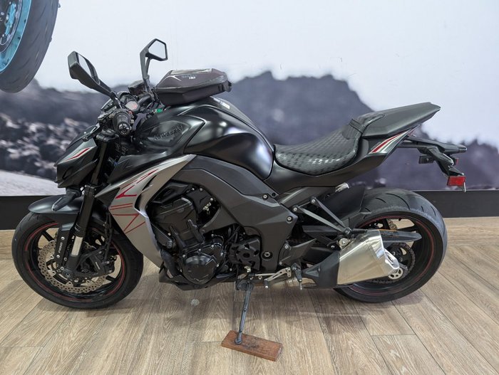 2020 Kawasaki Z1000 Black