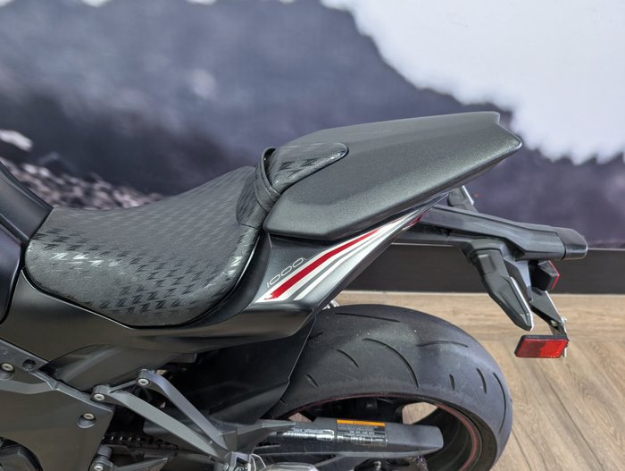 2020 Kawasaki Z1000 Black