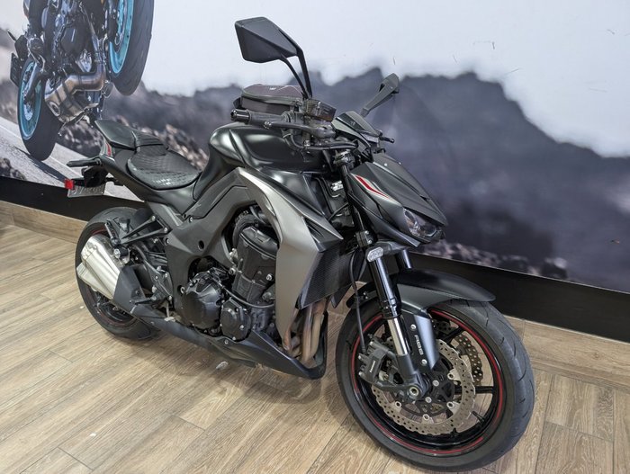 2020 Kawasaki Z1000 Black