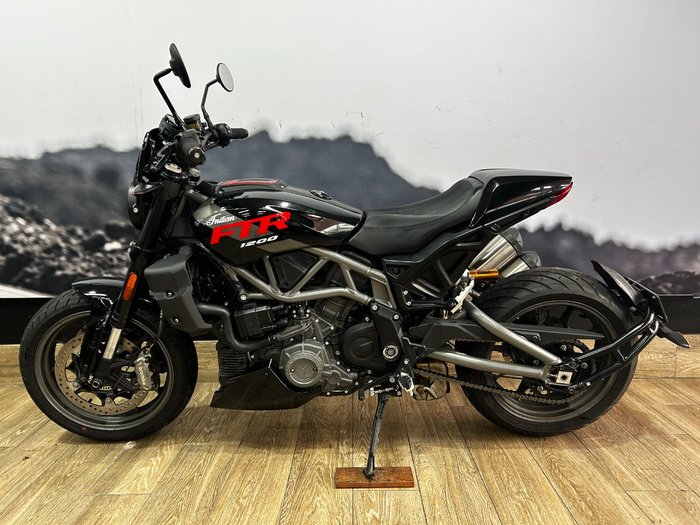 2023 INDIAN FTR SPORT Black