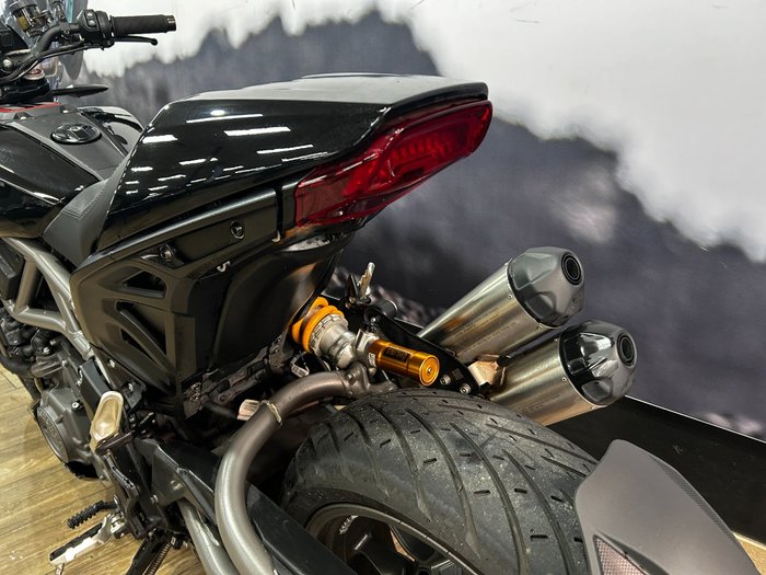 2023 INDIAN FTR SPORT Black