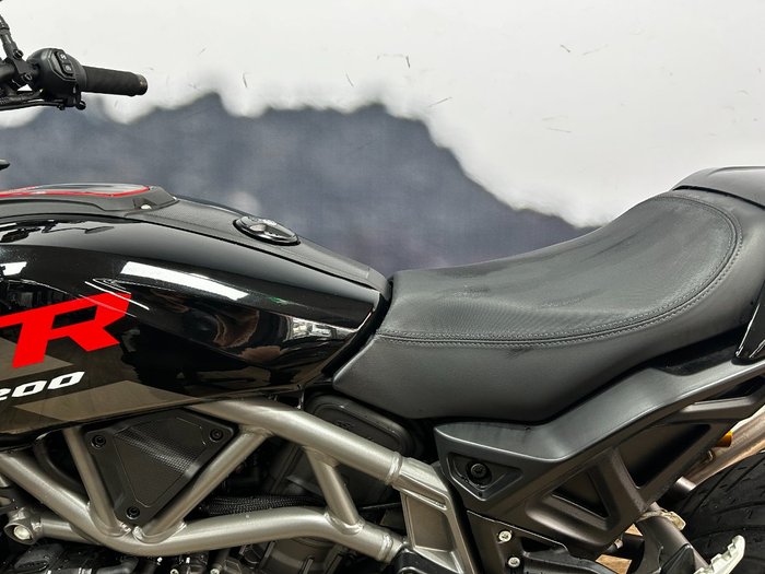 2023 INDIAN FTR SPORT Black