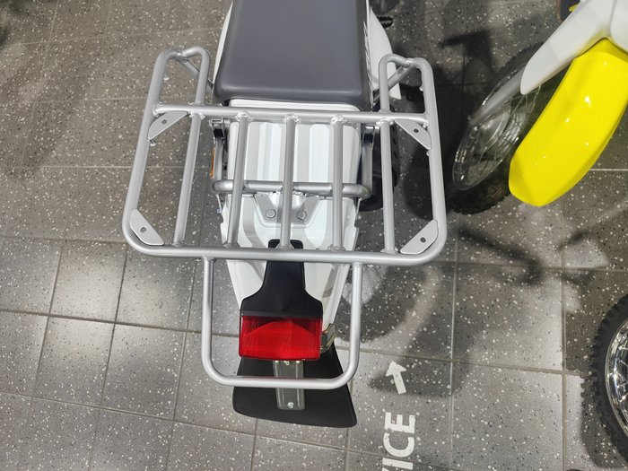 2025 SUZUKI TROJAN (DR200SE) FARM WHITE