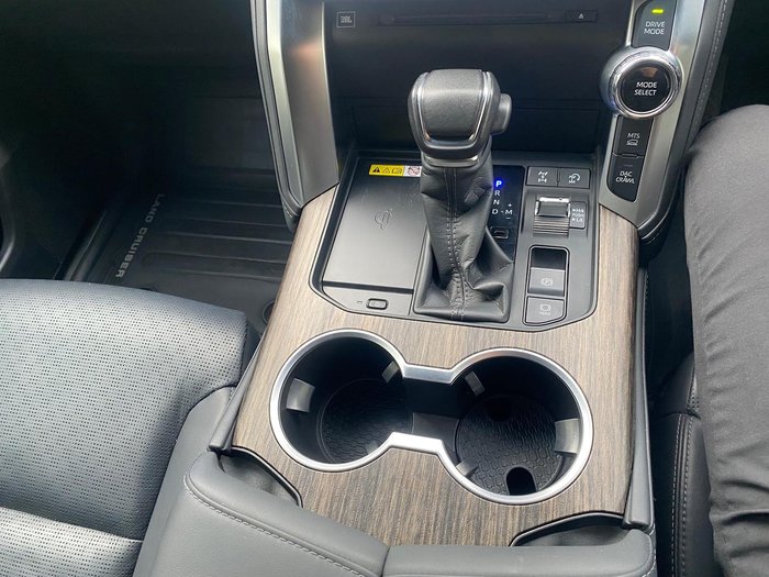 2023 Toyota Landcruiser Sahara
