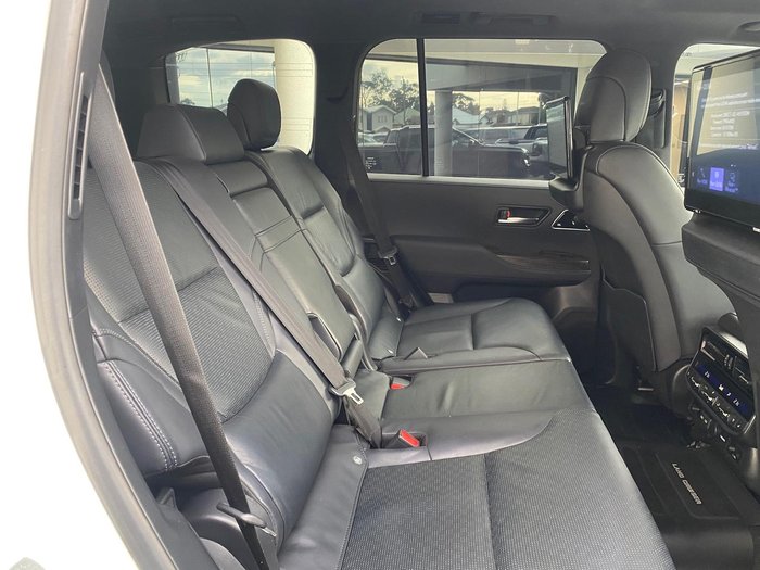 2023 Toyota Landcruiser Sahara