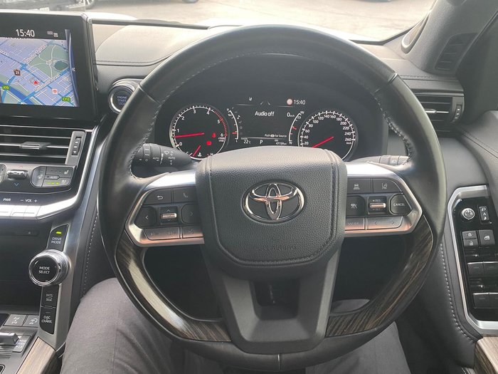 2023 Toyota Landcruiser Sahara
