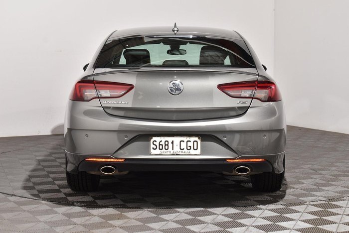 2018 Holden Commodore RS