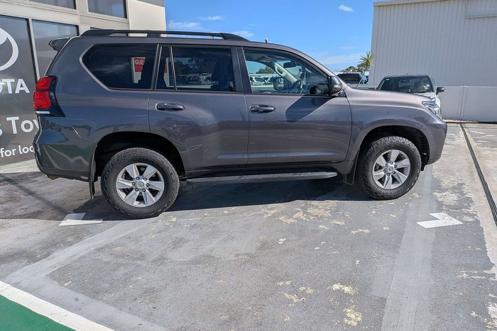 2021 Toyota Landcruiser Prado GXL