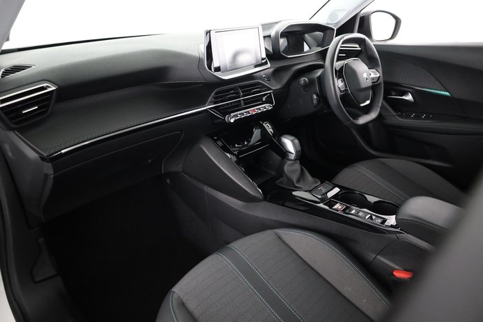 2022 Peugeot 2008 Allure