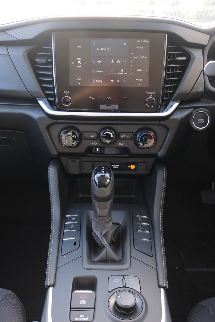 2025 Isuzu MU-X LS-M