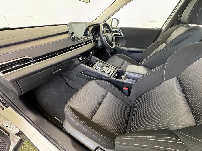 2022 Mitsubishi Outlander ES