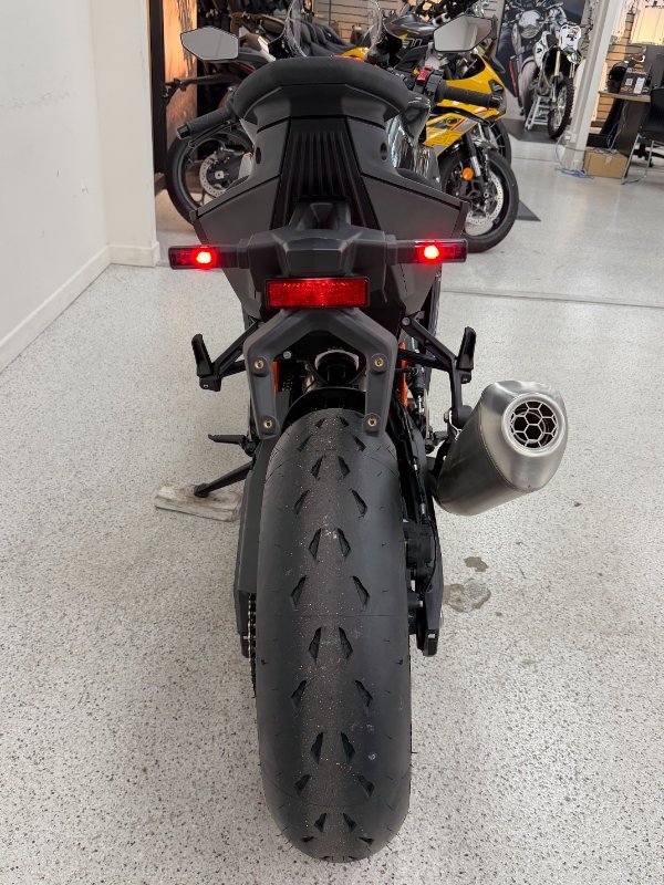 2026 Ktm 990 RC R Black