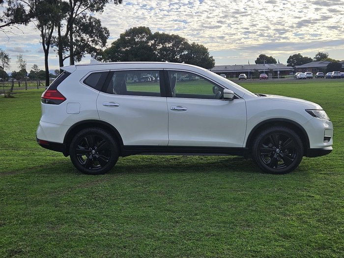 2017 Nissan X-TRAIL ST
